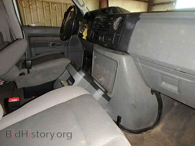 2009 FORD ECONOLINE - VIN: 1FBSS31LX9DA72055 - Фото 5