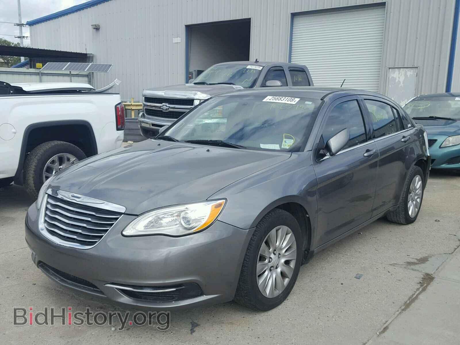 2013 CHRYSLER 200 - VIN: 1C3CCBAB7DN640669 - Photo 2