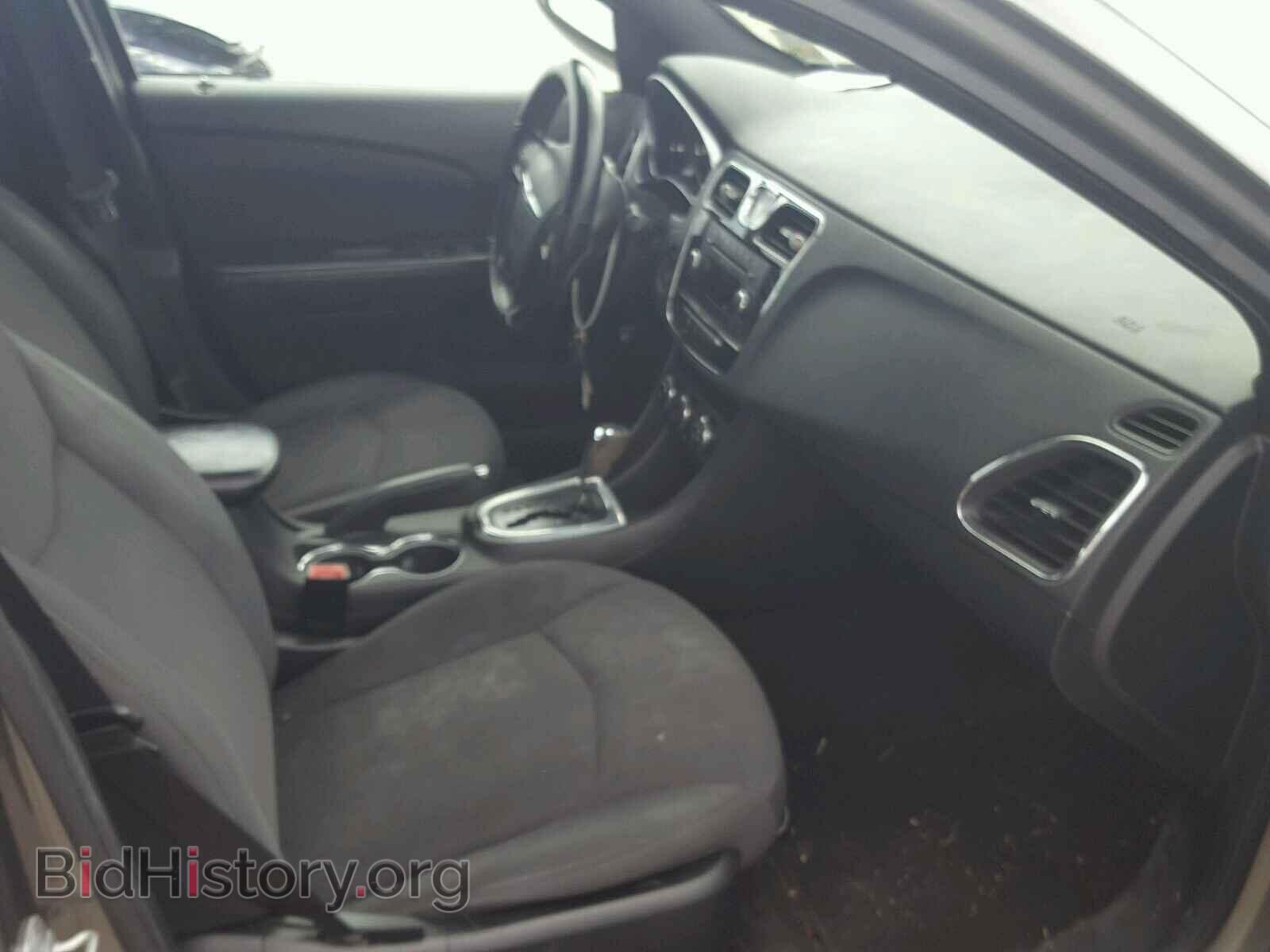 2013 CHRYSLER 200 - VIN: 1C3CCBAB7DN640669 - Photo 5