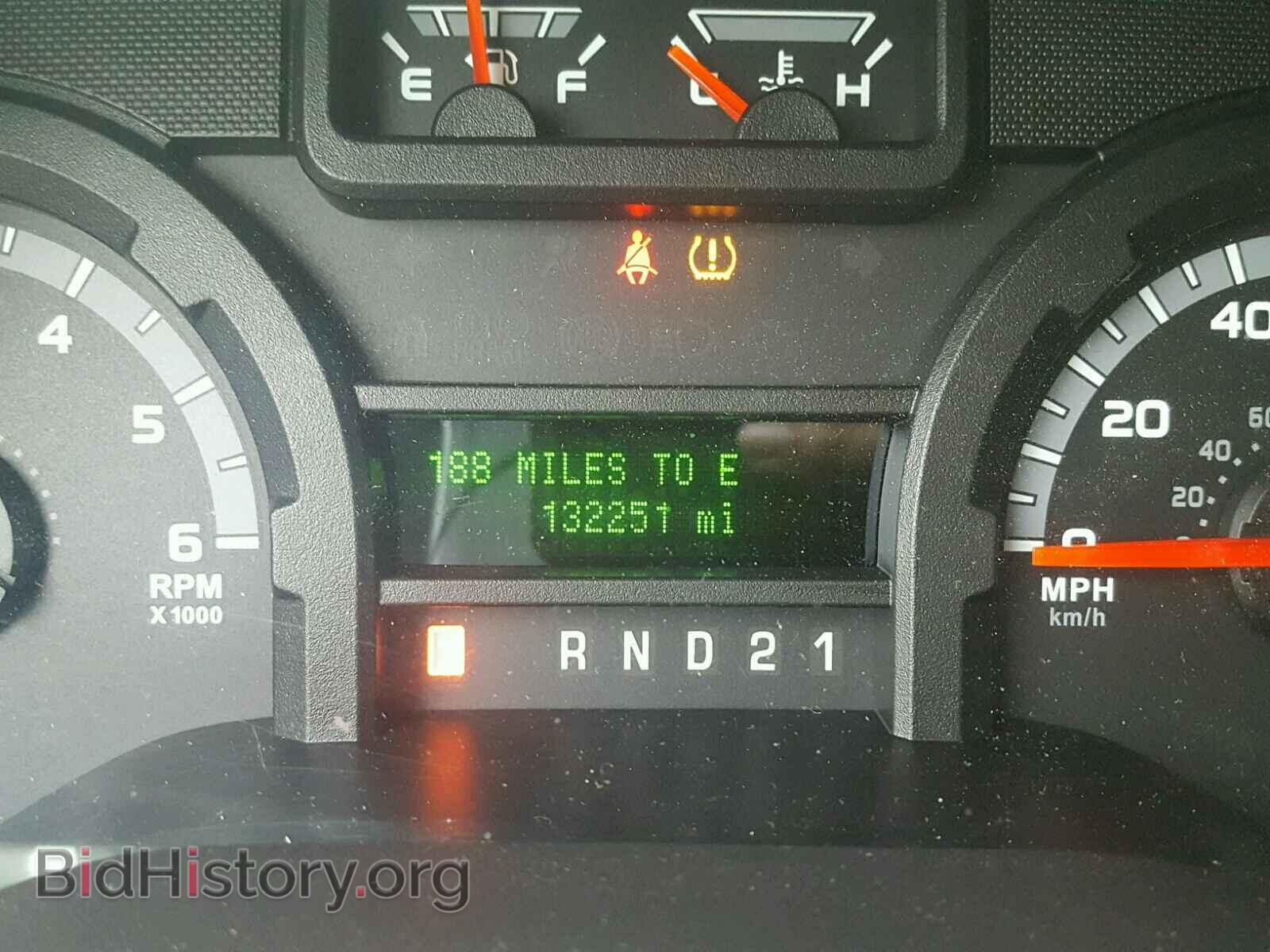 2011 FORD ECONOLINE - VIN: 1FBSS3BL0BDA98782 - Photo 8