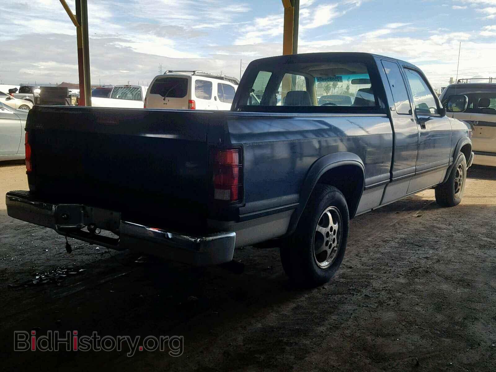 1996 DODGE DAKOTA - VIN: 1B7GL23X1TS554232 - Фото 4