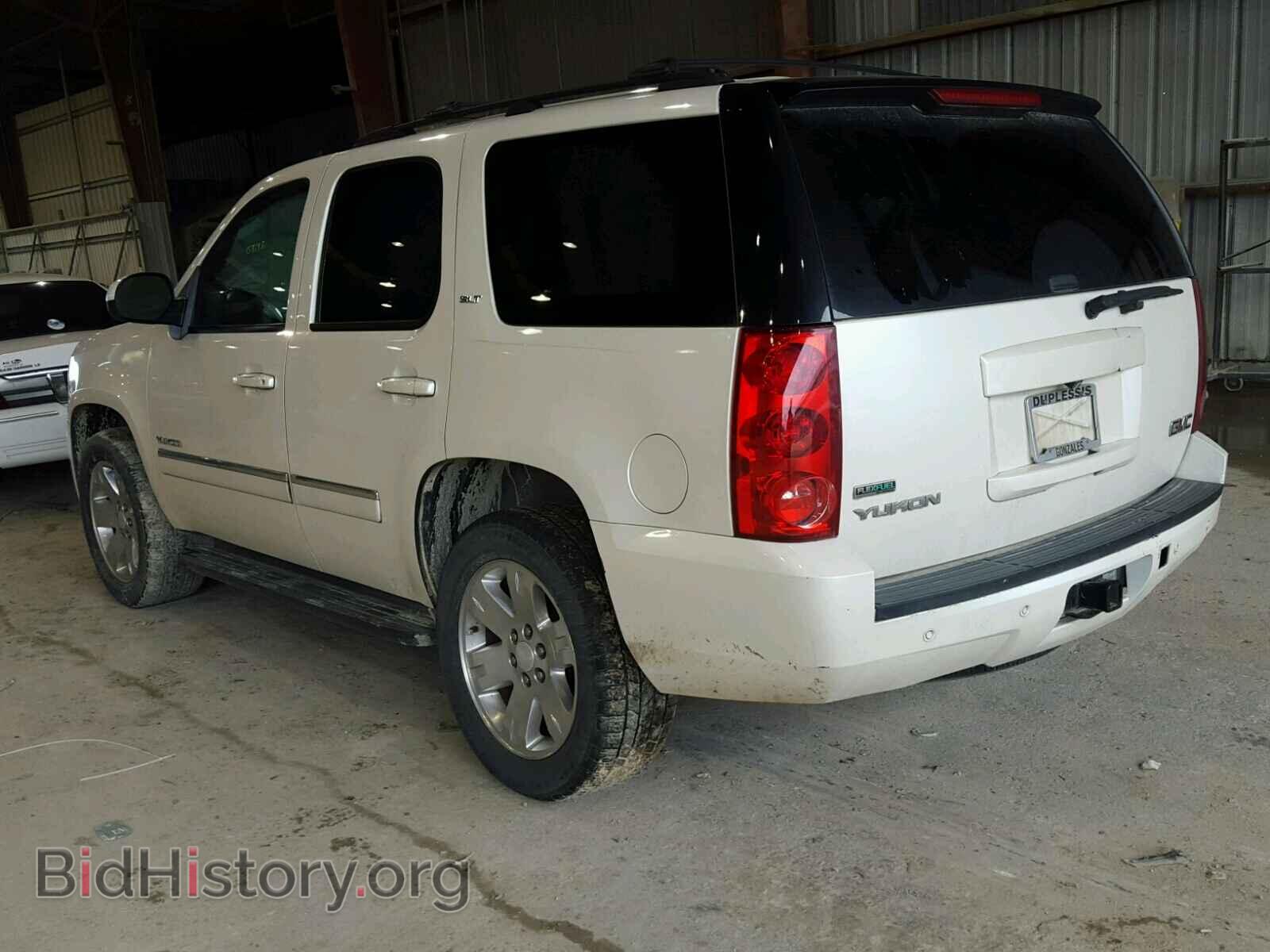 2011 GMC YUKON - VIN: 1GKS1CE06BR385437 - Фото 3