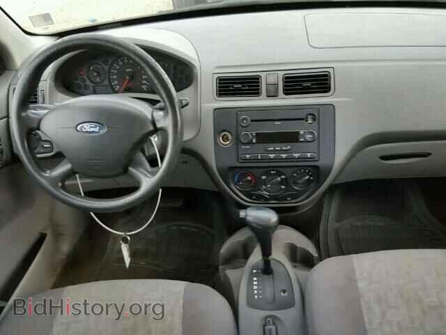 2005 FORD FOCUS - VIN: 1FAFP36N85W152533 - Фото 9