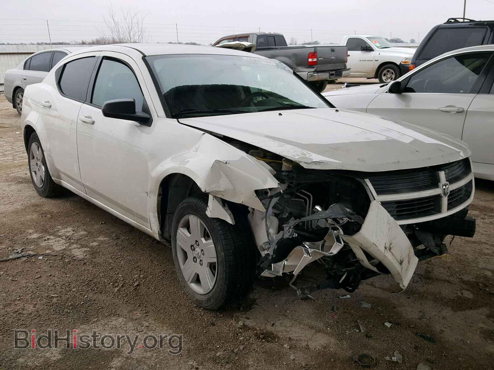 Photo 1B3CC4FB9AN103539 - DODGE AVENGER 2010