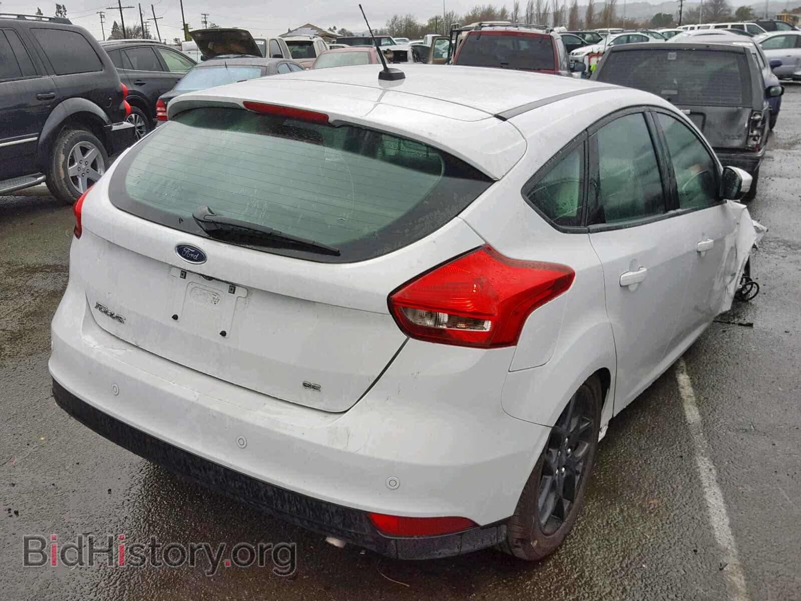 2016 FORD FOCUS SE - VIN: 1FADP3K23GL369947 - Фото 4