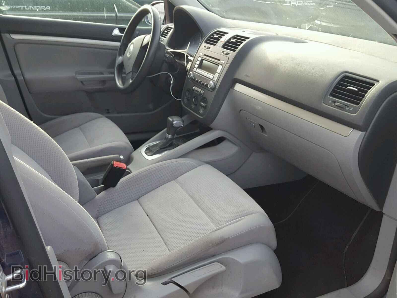 2008 VOLKSWAGEN RABBIT - VIN: WVWDB71K58W205746 - Фото 5