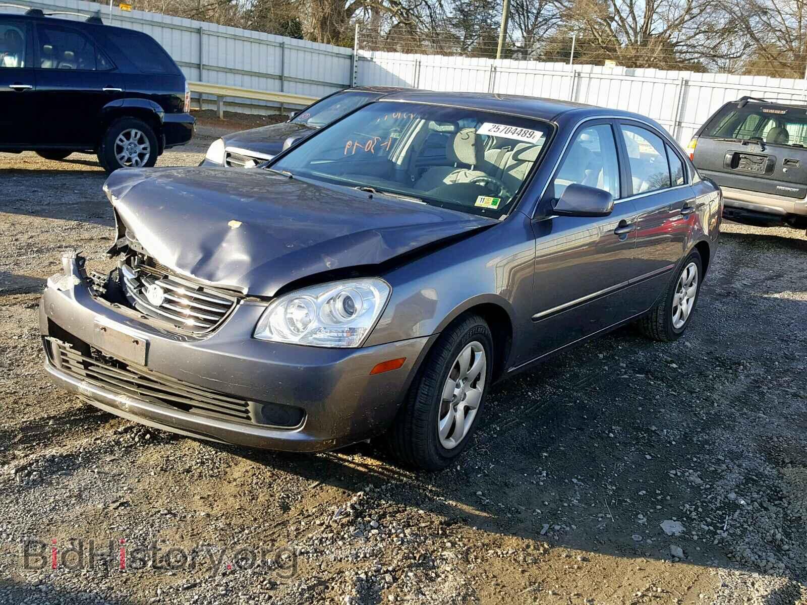 2008 KIA OPTIMA - VIN: KNAGE123385202842 - Фото 2