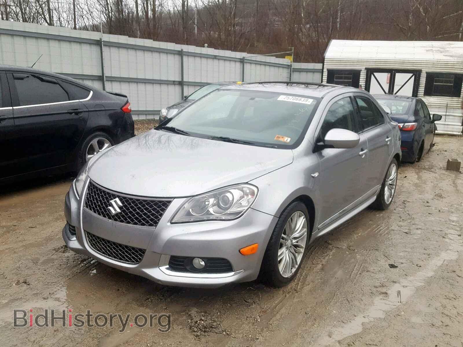 2011 SUZUKI KIZASHI - VIN: JS2RF9A67B6110479 - Photo 2