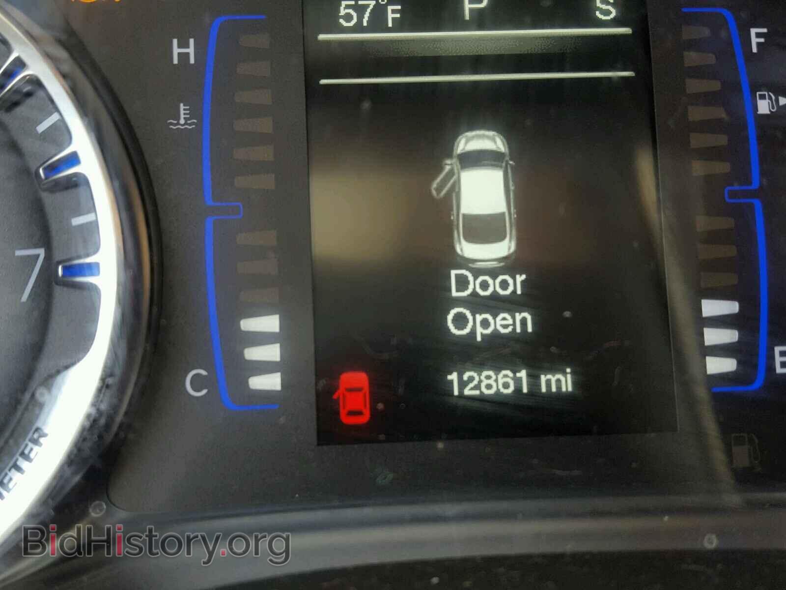 2016 CHRYSLER 200 - VIN: 1C3CCCAB0GN122512 - Фото 8
