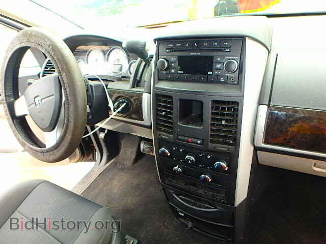 2010 DODGE CARAVAN - VIN: 2D4RN5D13AR272870 - Фото 9