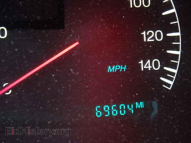 2002 CADILLAC DEVILLE - VIN: 1G6KF579X2U121853 - Фото 8