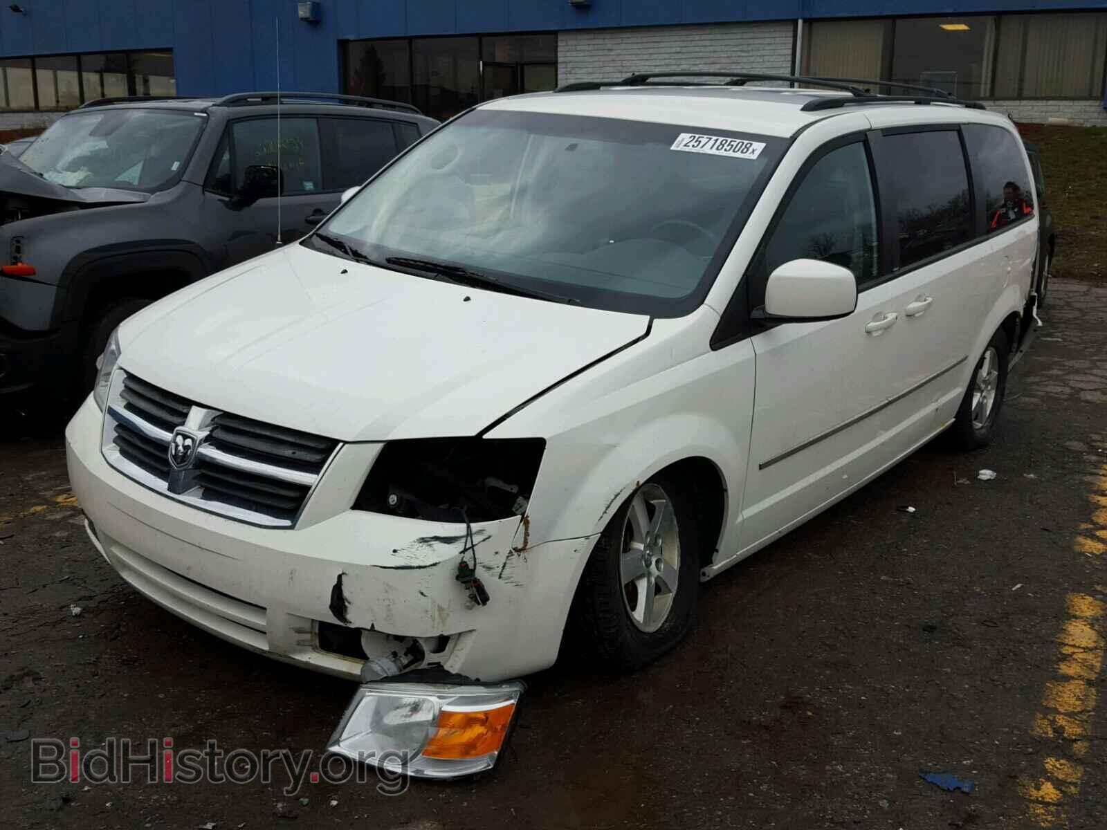 2010 DODGE CARAVAN - VIN: 2D4RN5D19AR112458 - Photo 2