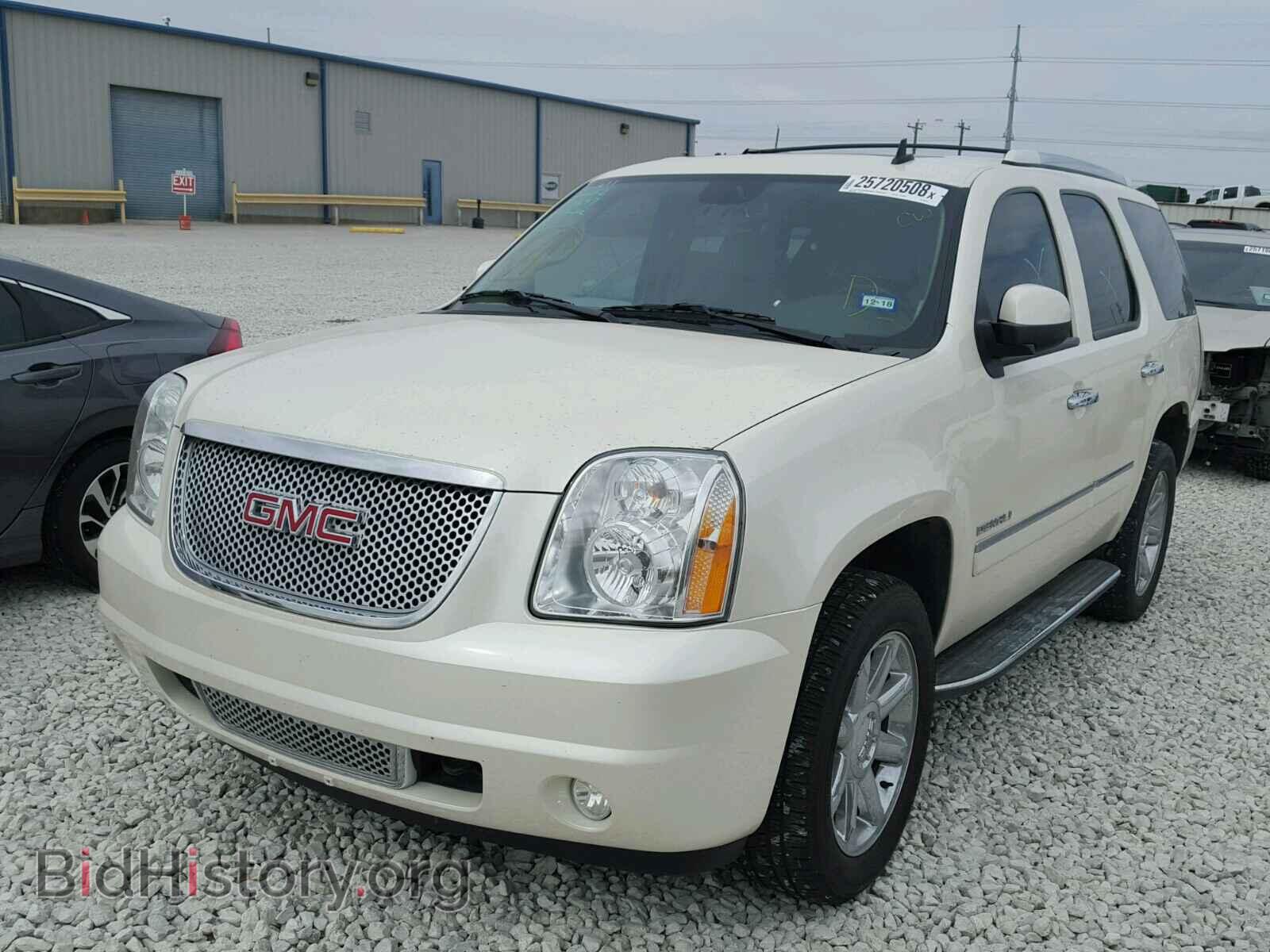 2013 GMC YUKON - VIN: 1GKS2EEF6DR332074 - Фото 2