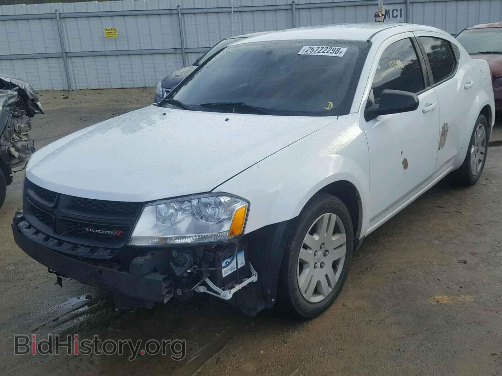2011 DODGE AVENGER - VIN: 1B3BD4FB1BN587975 - Фото 2