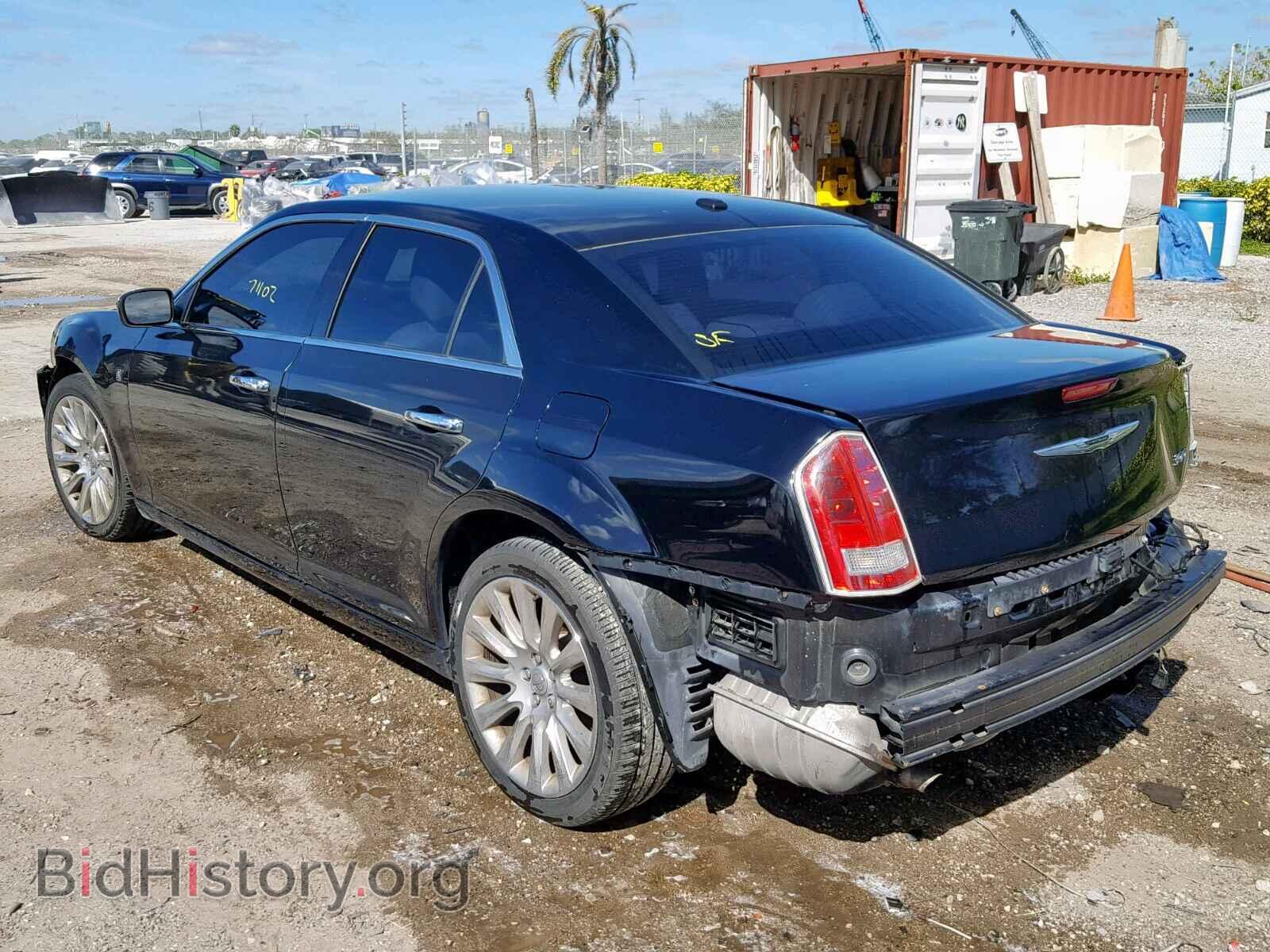 2013 CHRYSLER 300 - VIN: 2C3CCAAG9DH727004 - Фото 3