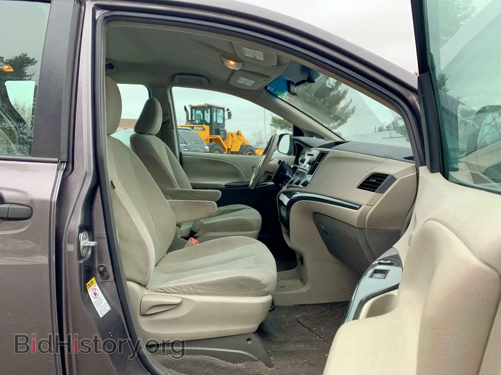 2011 TOYOTA SIENNA BAS - VIN: 5TDZK3DC4BS001952 - Фото 5
