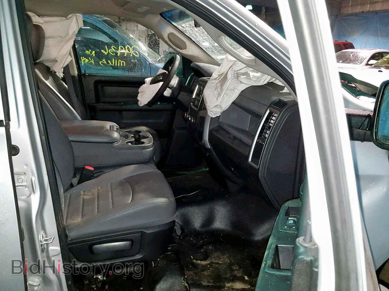 2017 RAM 1500 ST - VIN: 1C6RR6FG9HS542919 - Фото 5