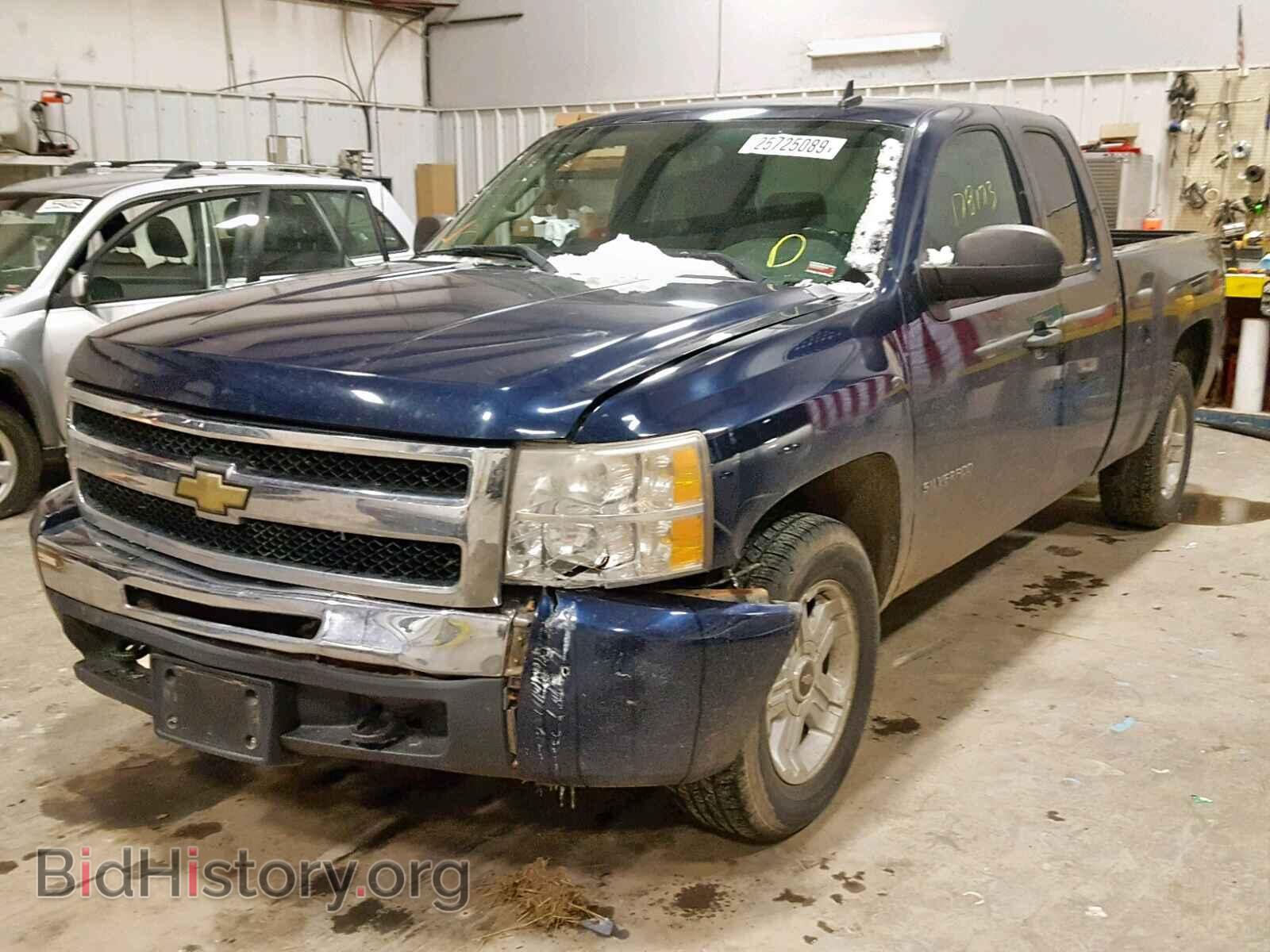 2010 CHEVROLET SILVERADO - VIN: 1GCSKSE3XAZ228392 - Фото 2