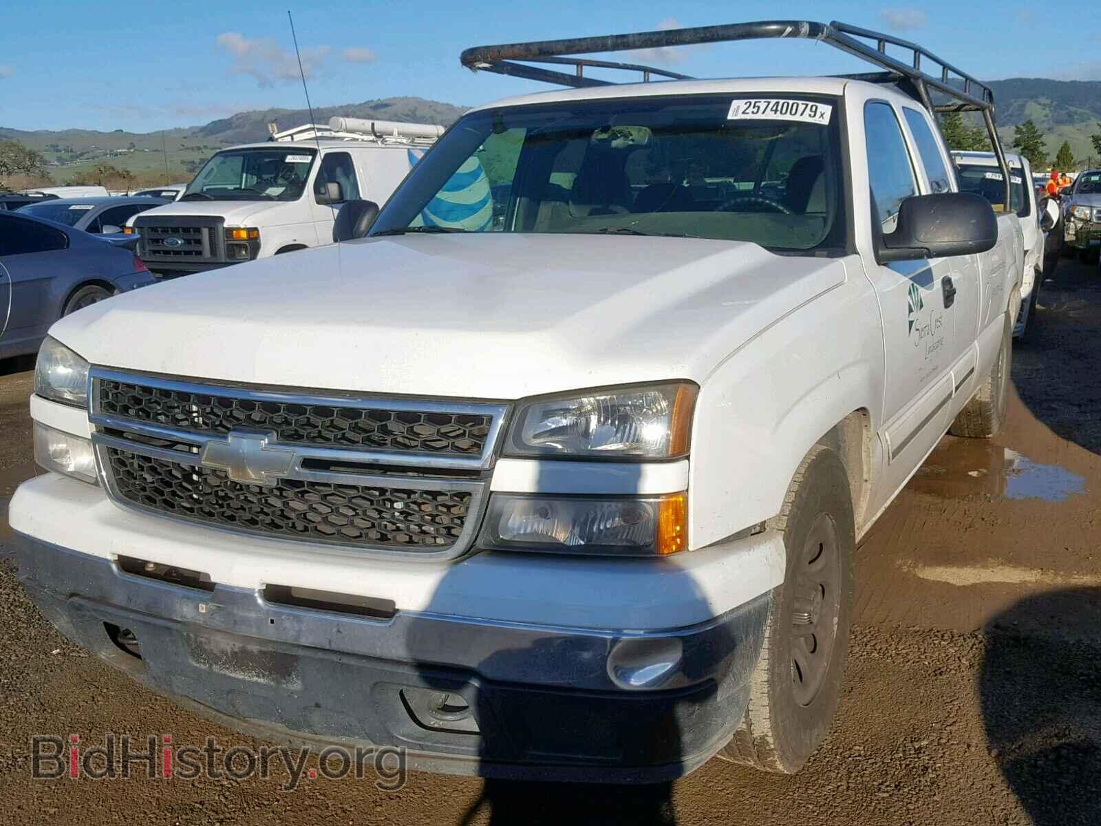 2006 CHEVROLET SILVERADO - VIN: 1GCEC19T26E103528 - Photo 2