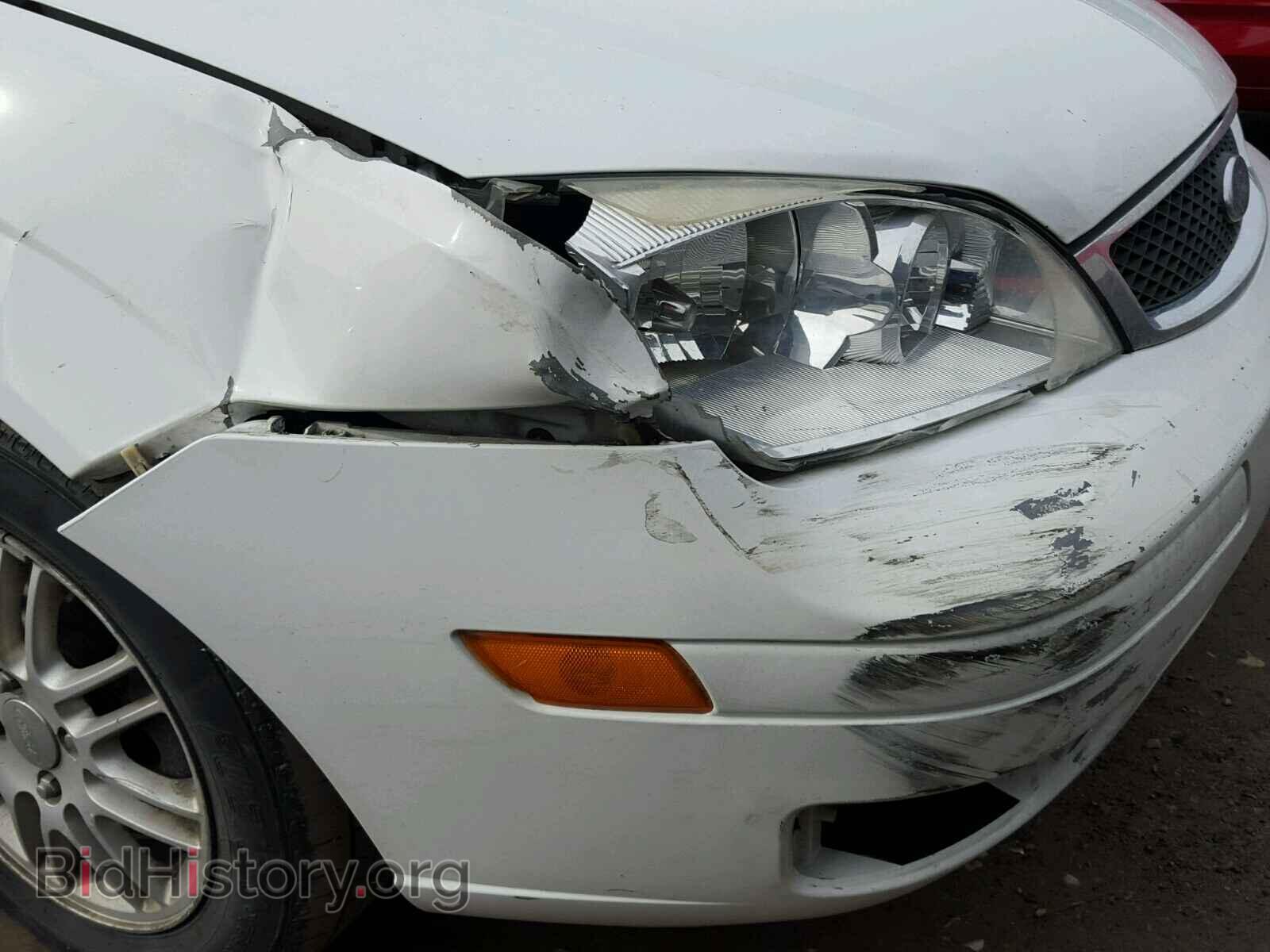 2005 FORD FOCUS - VIN: 3FAFP37N15R128401 - Фото 9