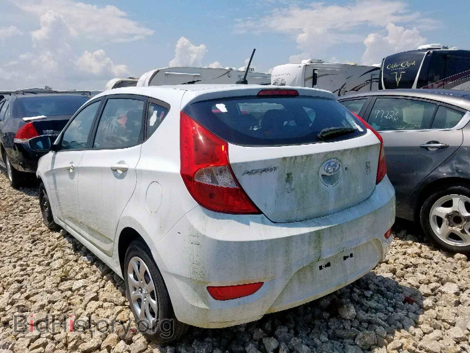 2013 HYUNDAI ACCENT - VIN: KMHCT5AE3DU131476 - Фото 3