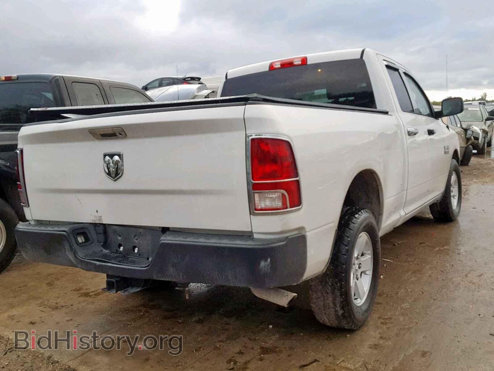 2015 RAM 1500 ST - VIN: 1C6RR6FG3FS582135 - Фото 4