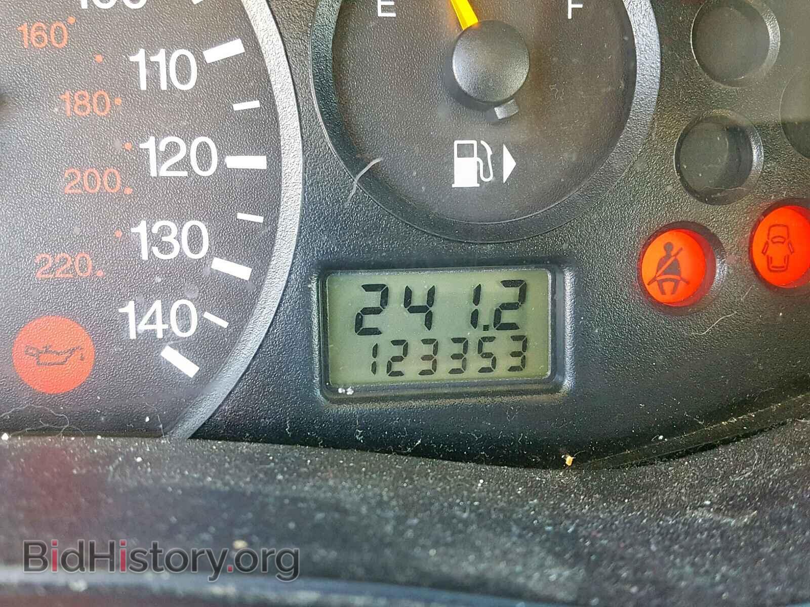 2002 FORD FOCUS SE - VIN: 1FAHP36312W197977 - Фото 8