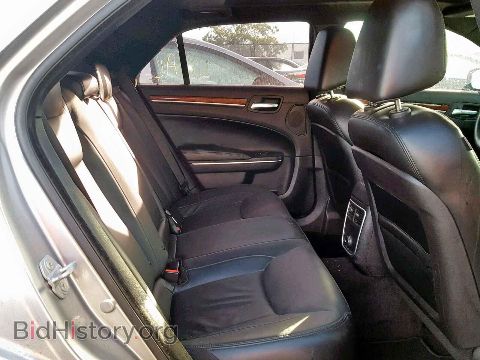 2014 CHRYSLER 300 - VIN: 2C3CCAAG2EH373392 - Фото 6