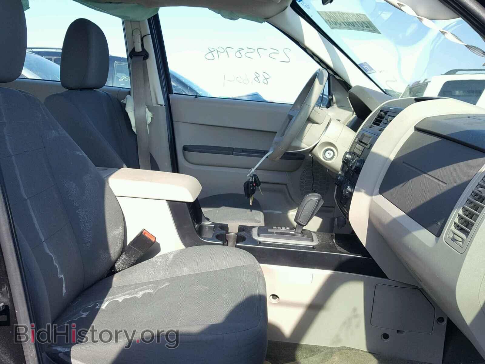 2011 FORD ESCAPE - VIN: 1FMCU9C79BKC65713 - Фото 5