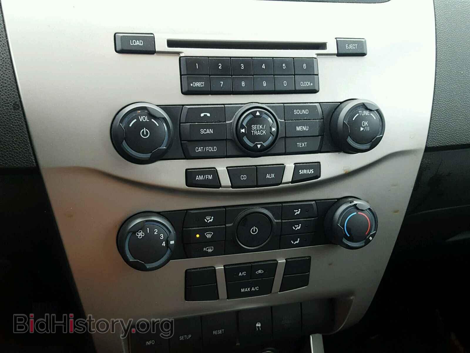 2010 FORD FOCUS - VIN: 1FAHP3FNXAW145120 - Photo 9
