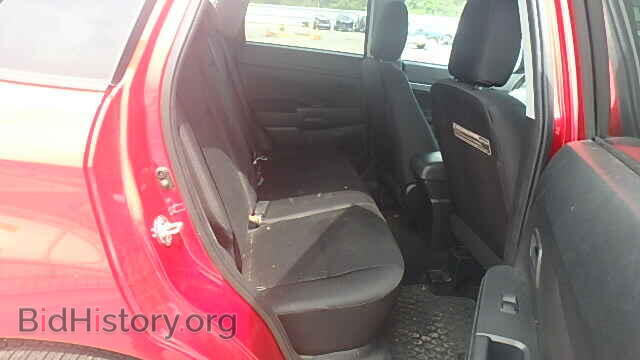 2013 MITSUBISHI OUTLANDER - VIN: 4A4AR3AU0DE021817 - Фото 6