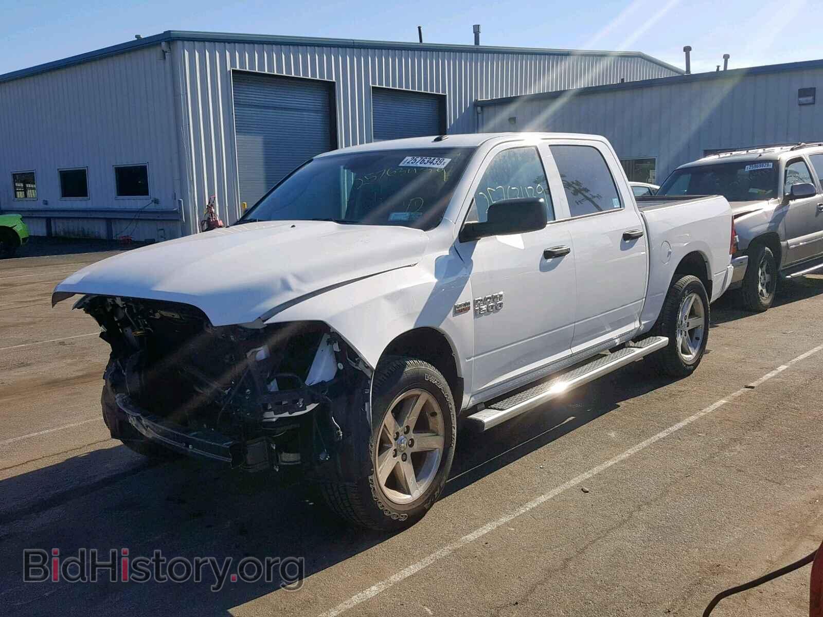 2016 RAM 1500 ST - VIN: 3C6RR7KT7GG266013 - Фото 2