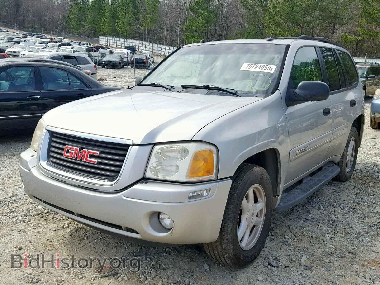 2005 GMC ENVOY - VIN: 1GKDS13SX52302023 - Фото 2