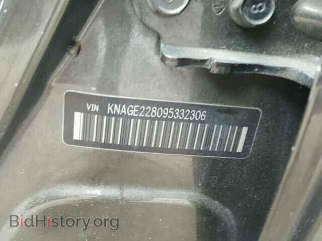 2009 KIA OPTIMA - VIN: KNAGE228095332306 - Фото 10