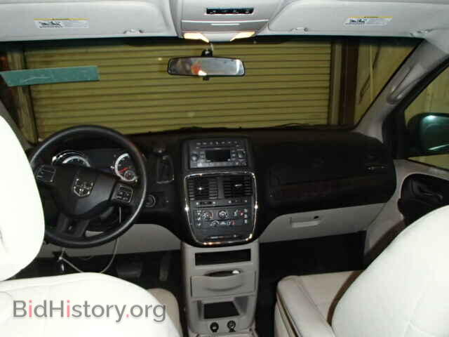 2011 DODGE CARAVAN - VIN: 2D4RN3DG6BR682671 - Photo 10