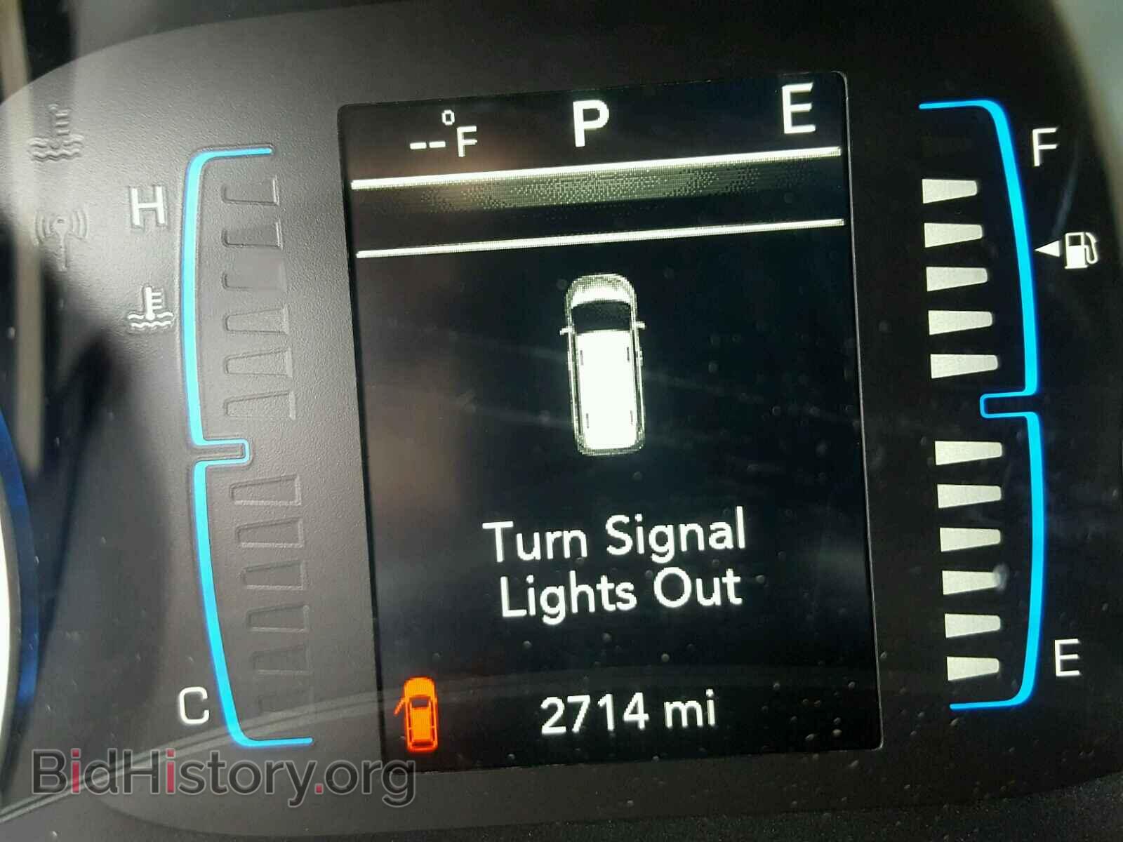 2017 CHRYSLER PACIFICA - VIN: 2C4RC1DG9HR837228 - Фото 8