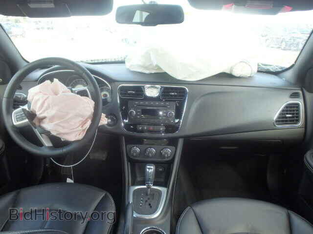 2013 CHRYSLER 200 - VIN: 1C3CCBCG1DN594829 - Фото 9