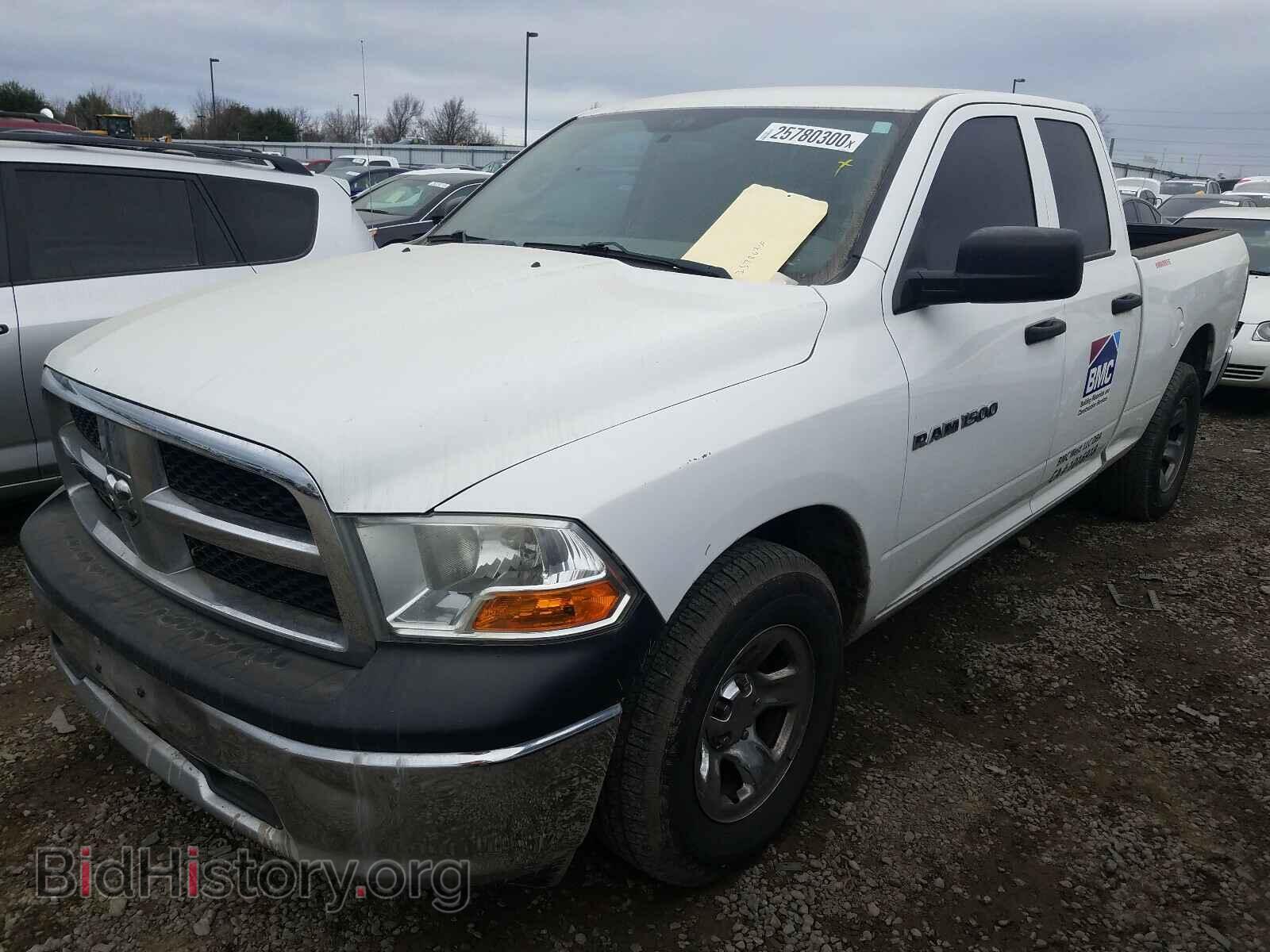 2011 DODGE RAM 1500 - VIN: 1D7RB1GP3BS696036 - Фото 2
