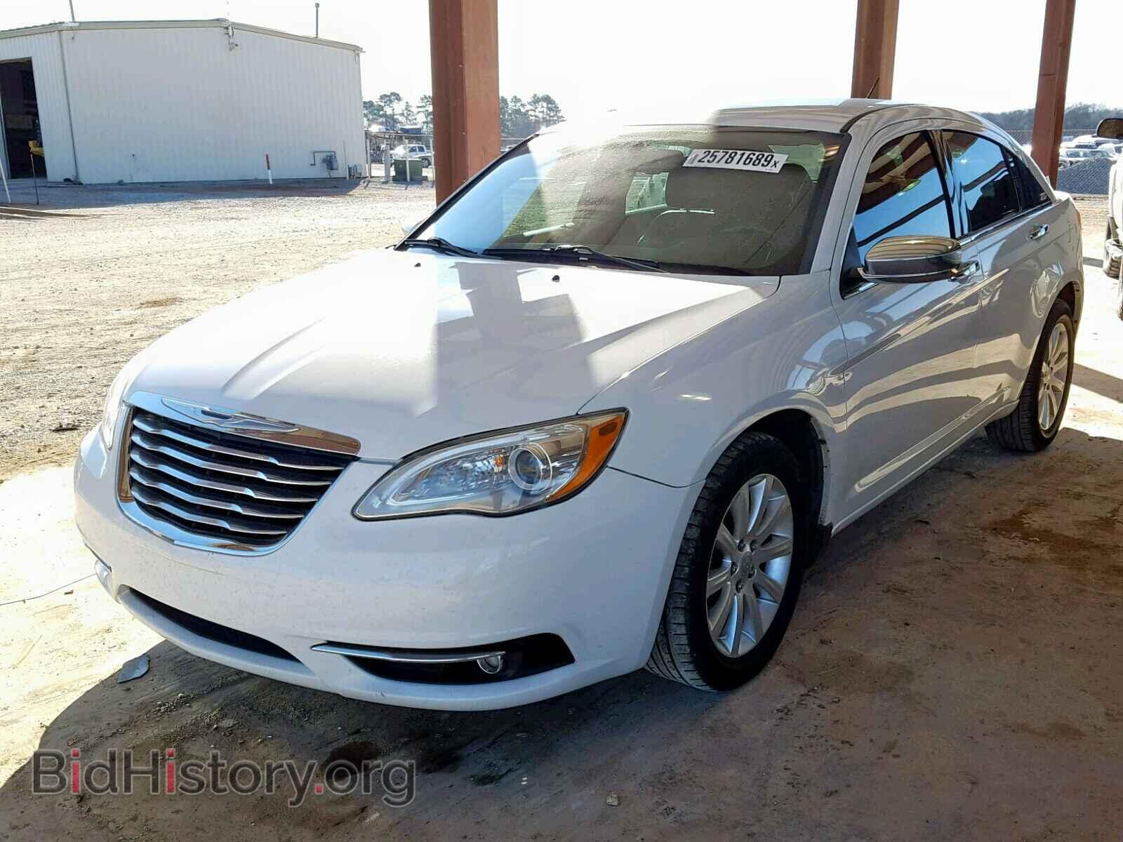 2014 CHRYSLER 200 - VIN: 1C3CCBCG8EN100564 - Photo 2