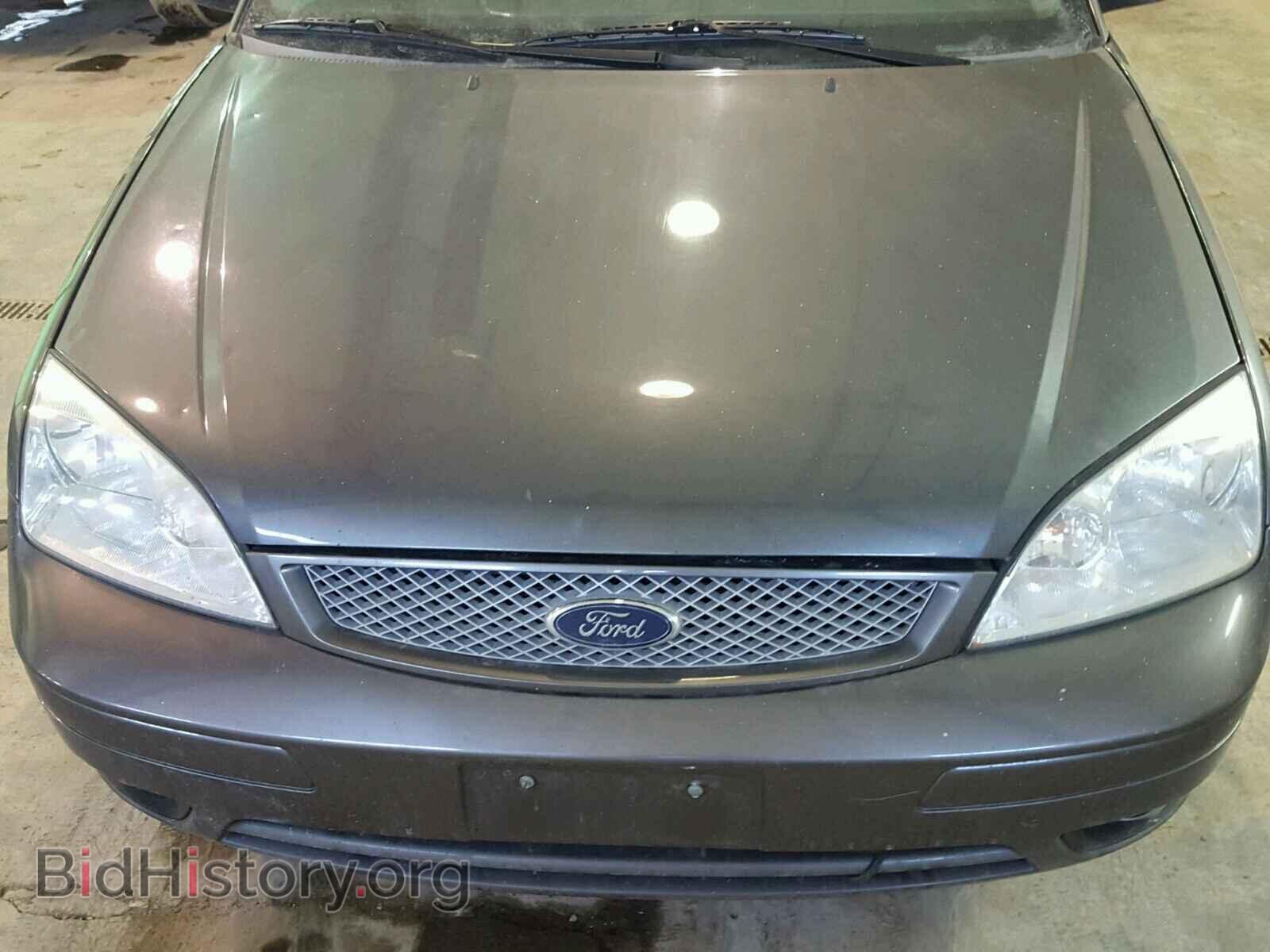 2005 FORD FOCUS - VIN: 1FAFP38Z85W156128 - Фото 9