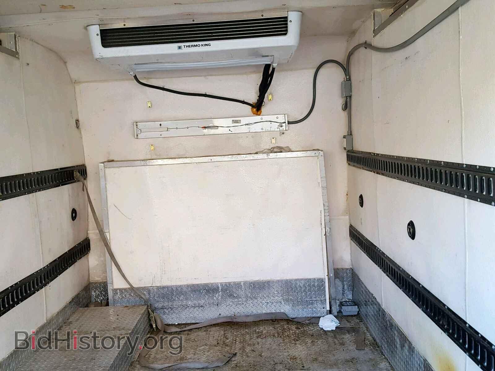 2010 FORD ECONOLINE - VIN: 1FDWE3FL7ADA82023 - Фото 6