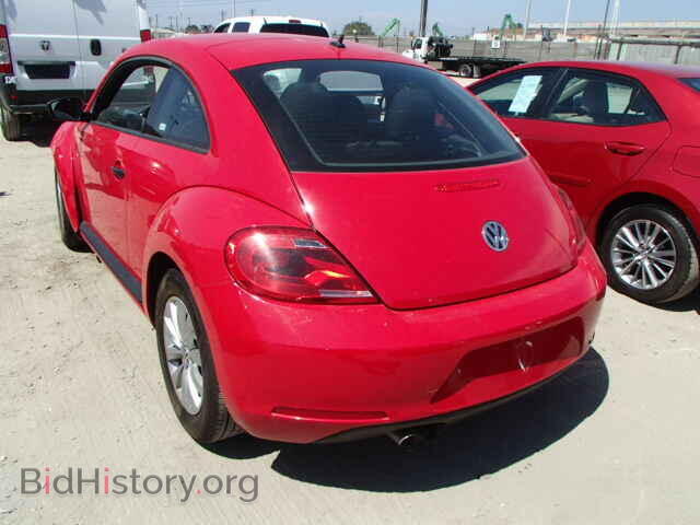 2014 VOLKSWAGEN BEETLE - VIN: 3VWFP7AT1EM623782 - Фото 3