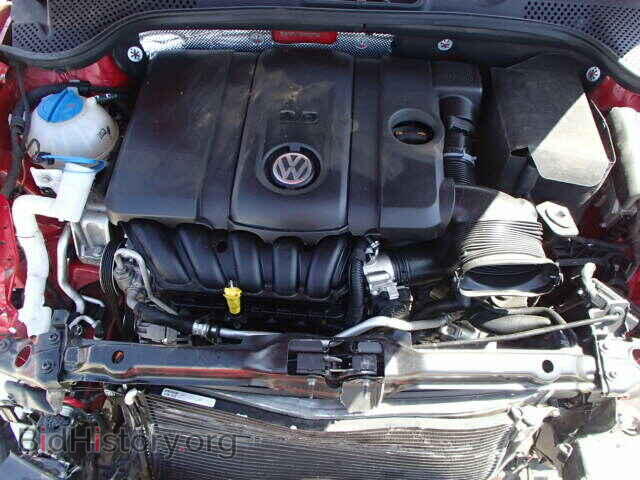2014 VOLKSWAGEN BEETLE - VIN: 3VWFP7AT1EM623782 - Фото 7