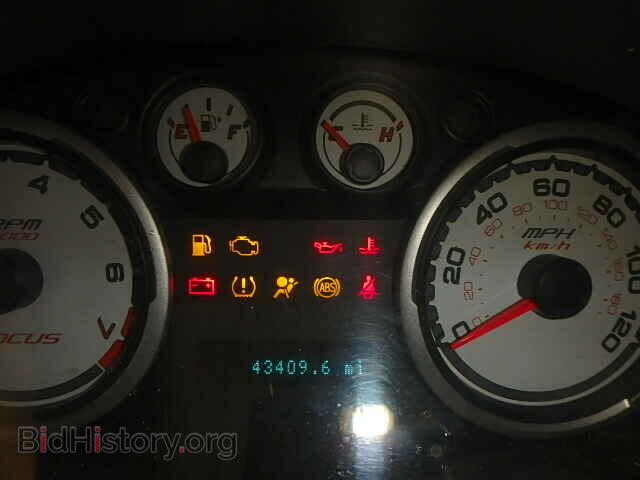 2008 FORD FOCUS - VIN: 1FAHP33N28W100610 - Фото 8