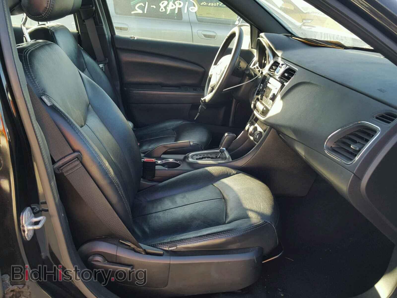2012 CHRYSLER 200 - VIN: 1C3CCBAB1CN189737 - Фото 5