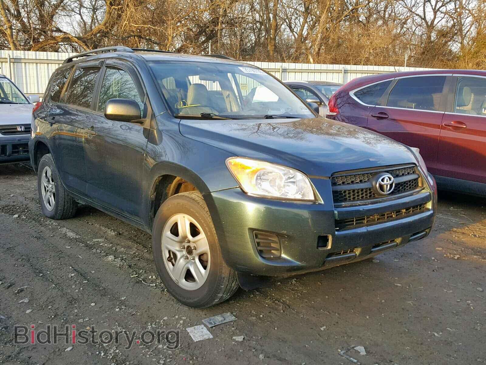 Фотография  - TOYOTA RAV4 2011