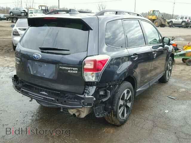 2017 SUBARU FORESTER - VIN: JF2SJAGC9HH455990 - Фото 4