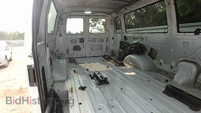 2009 FORD ECONOLINE - VIN: 1FBSS31L99DA26281 - Фото 6