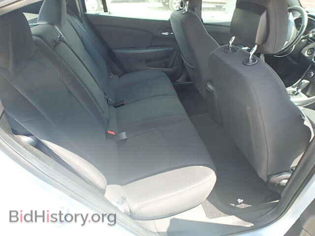 2013 CHRYSLER 200 - VIN: 1C3CCBBB8DN589794 - Фото 6