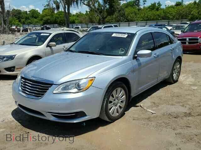 2013 CHRYSLER 200 - VIN: 1C3CCBAB3DN640569 - Фото 2